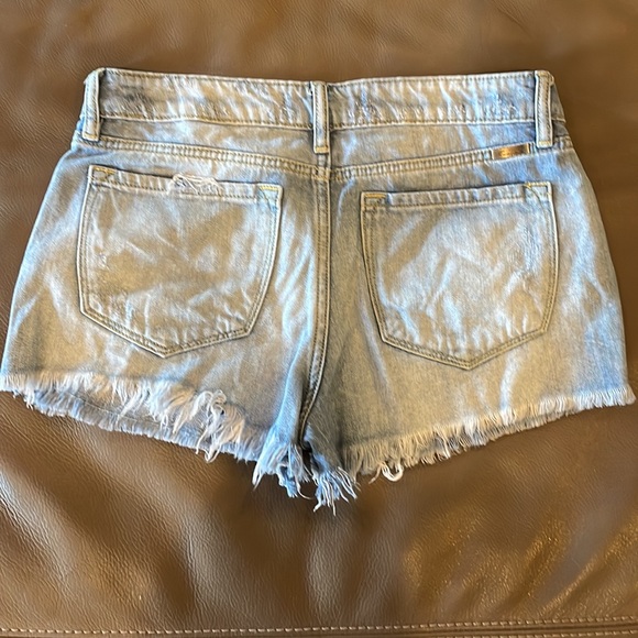 KanCan Jean shorts - Picture 2 of 4